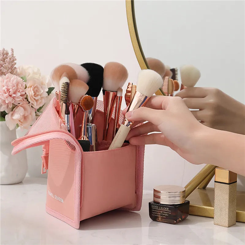 Estuche para Brochas de Maquillaje.
