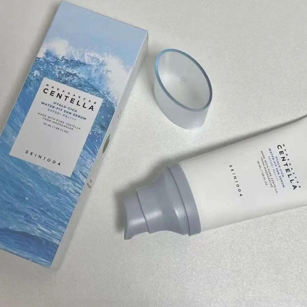 Water-resistant sunscreen SPF50+ Centella