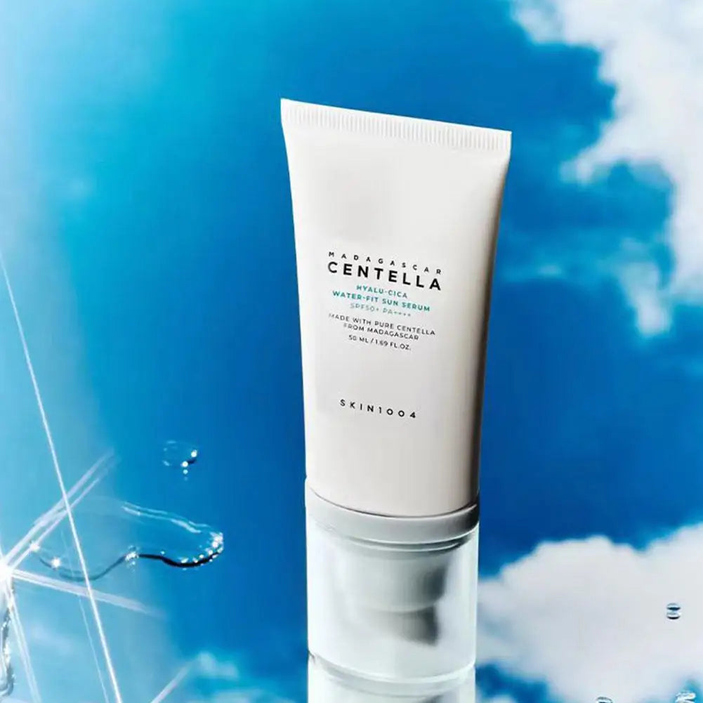 Water-resistant sunscreen SPF50+ Centella