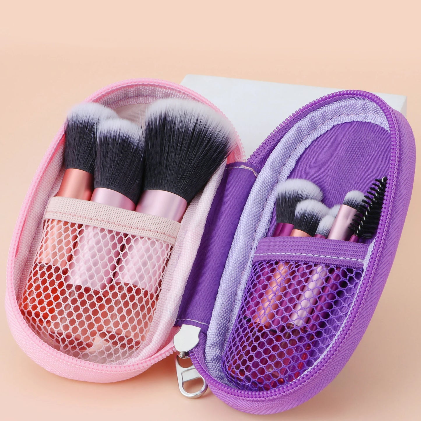 Set de 10 Mini Brochas de Maquillaje.