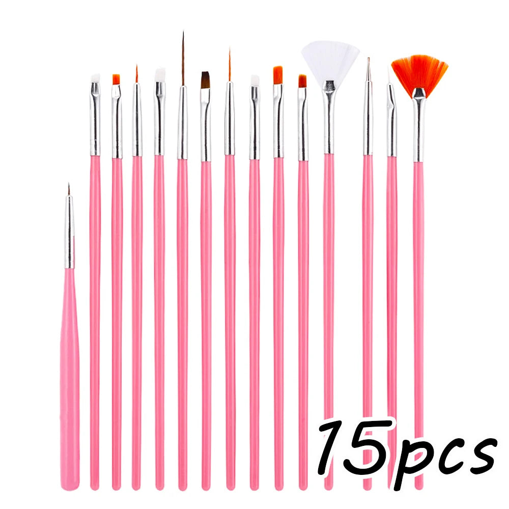 Pinceles para manicuras.