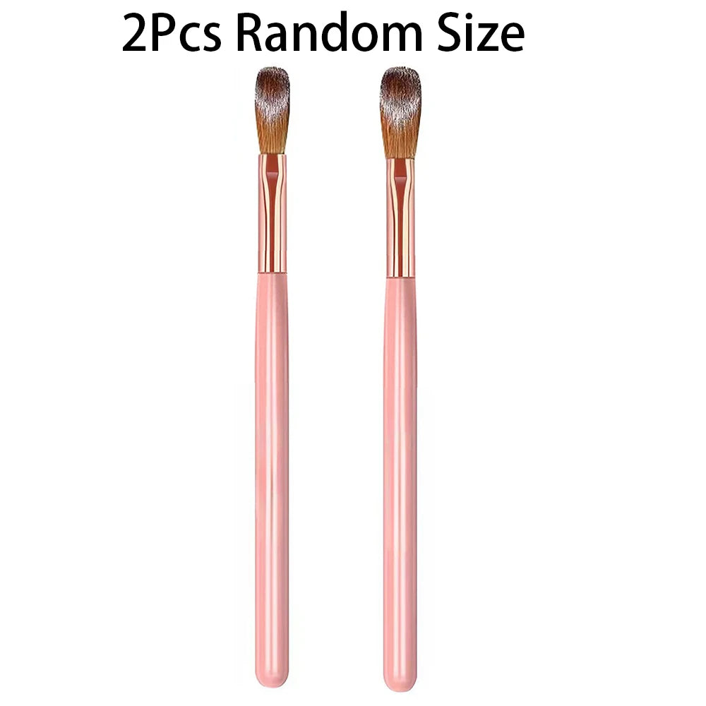 Pinceles para manicura y pedicura.