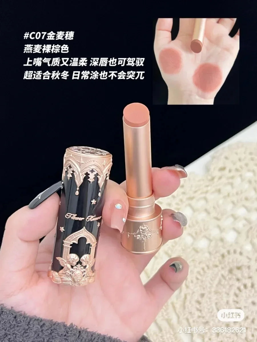 Lápiz labial hidratante de Flower knows