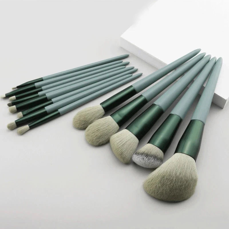 Juego de brochas para maquillaje del rostro
