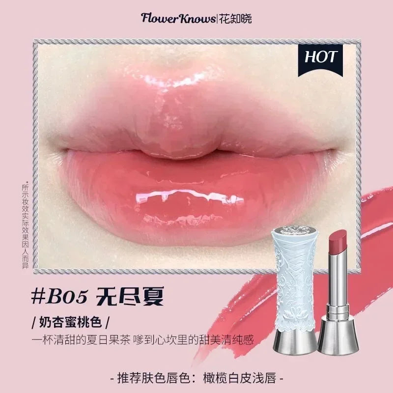 Moisturizing lipstick and bar from the brand Flawer Knows