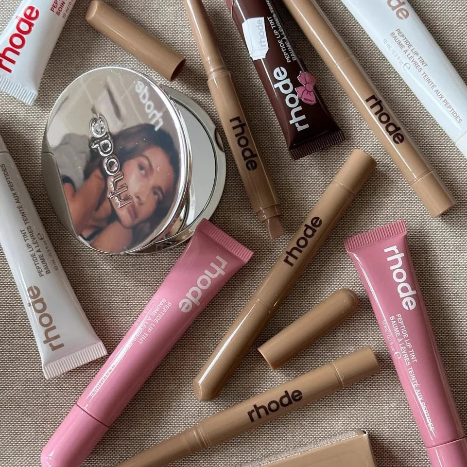 Brillo Labial y coloretes RHODE.