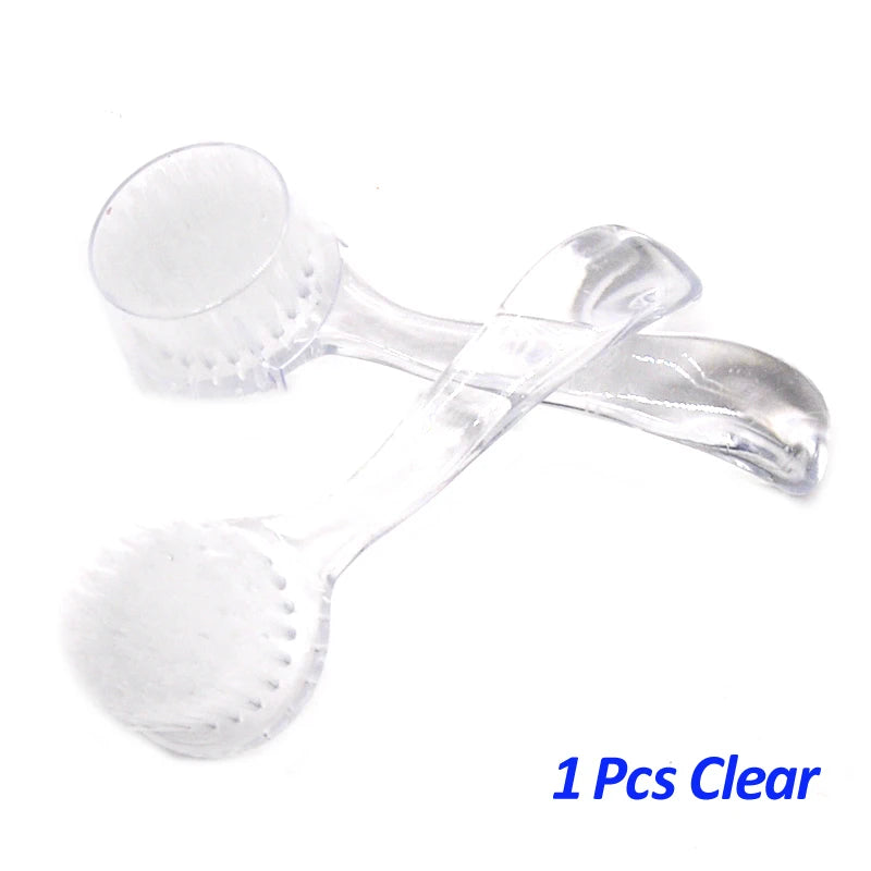Cepillo de limpieza para manicura.