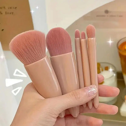 Set de 5 Brochas de Maquillaje Mini.