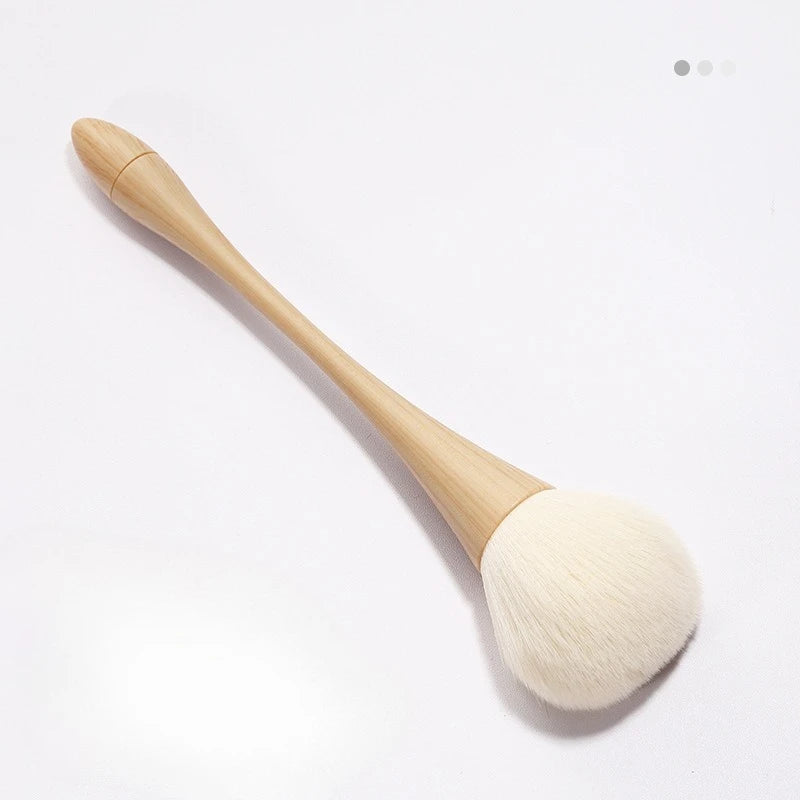 Manicure brushes