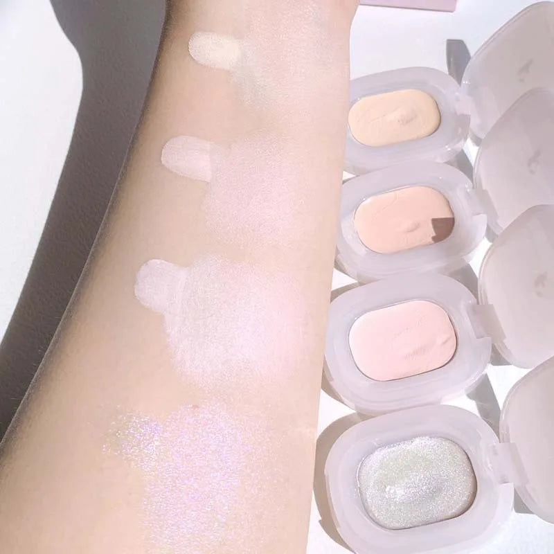 Bang bang bronzer and highlighter