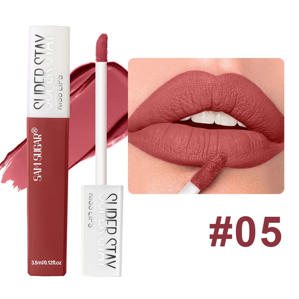 Liquid lipstick - Light and soft texture, without sticky feeling.