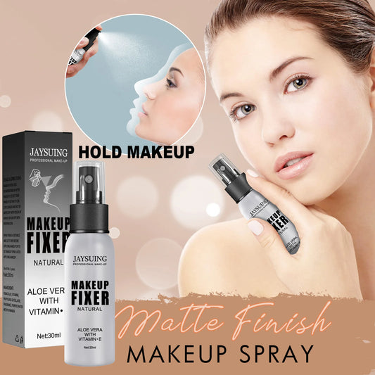 Makeup Setting Spray - Nourishing, moisturizing, oil-control, long-lasting, whitening, concealer, easy to absorb, easy to use.