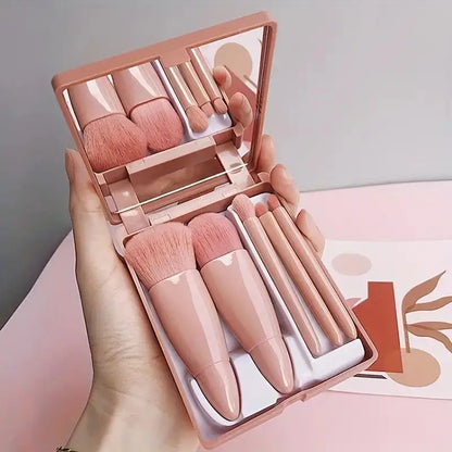 Set de 5 Brochas de Maquillaje Mini.