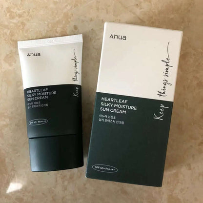 Crema solar facial hidratante.