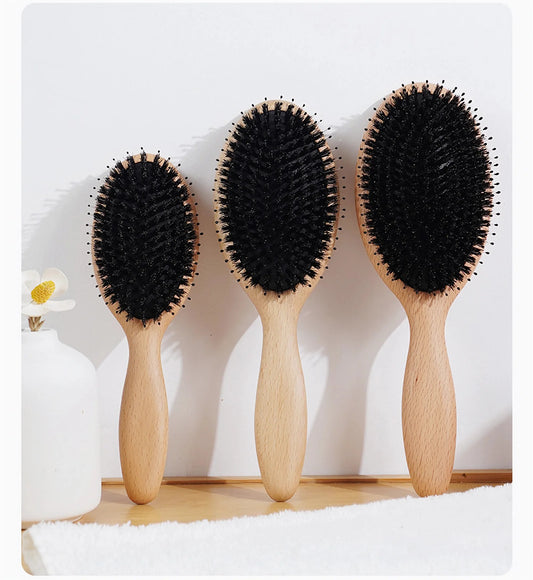Mixed bristle brush made of beech wood