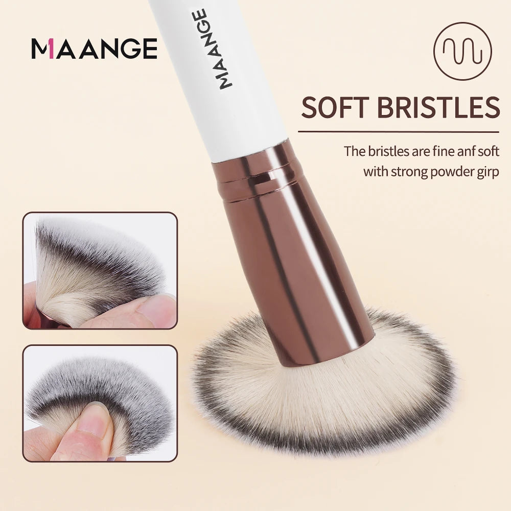 MAANGE Foundation Brush.