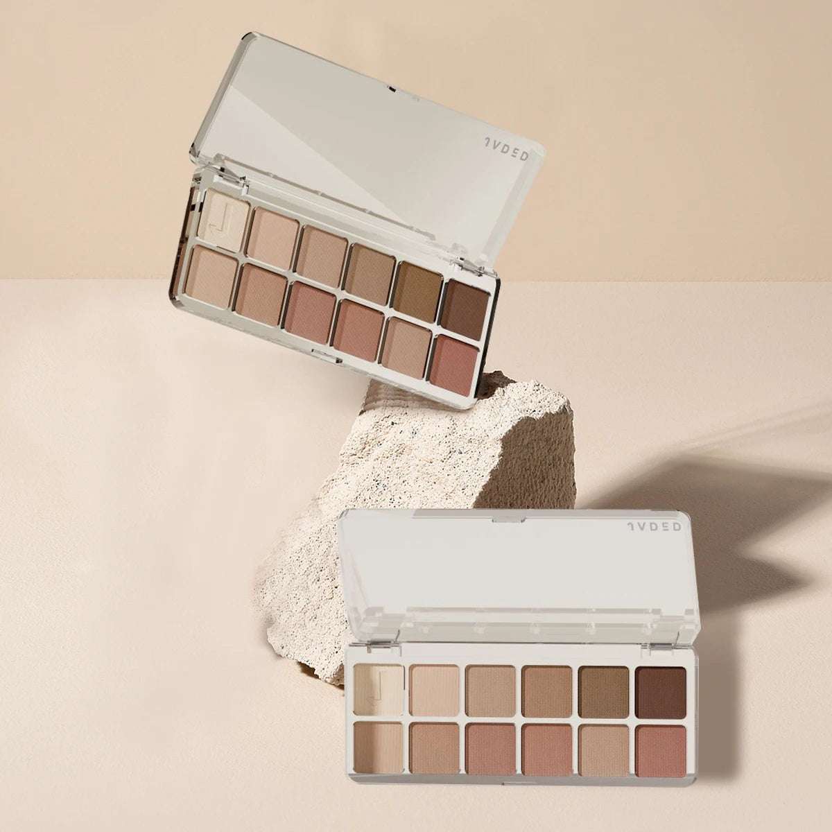 Paleta de Sombras DEDVL de 12 Colores.