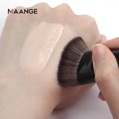 MAANGE Flat Head Foundation Brush.