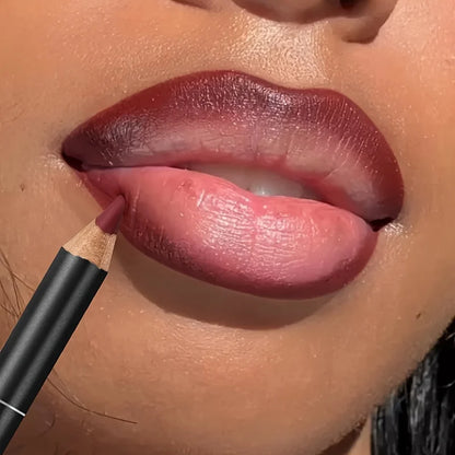 Delineador de Labios SilkyLipliner