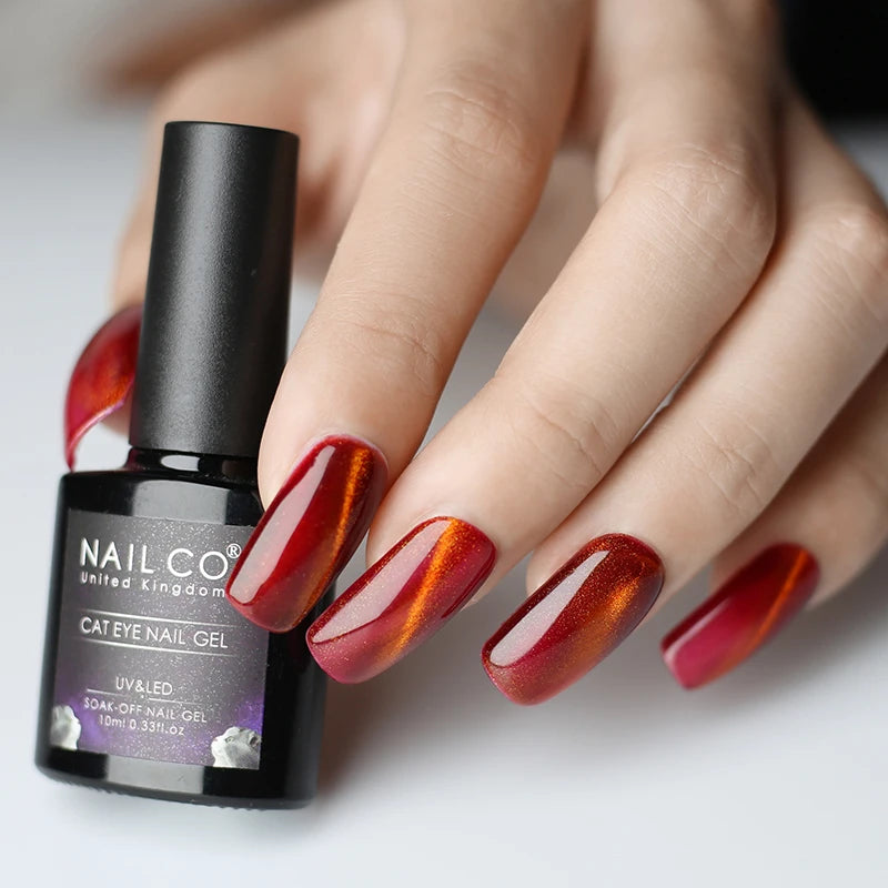 52 Esmaltes magnéticos NAILCO