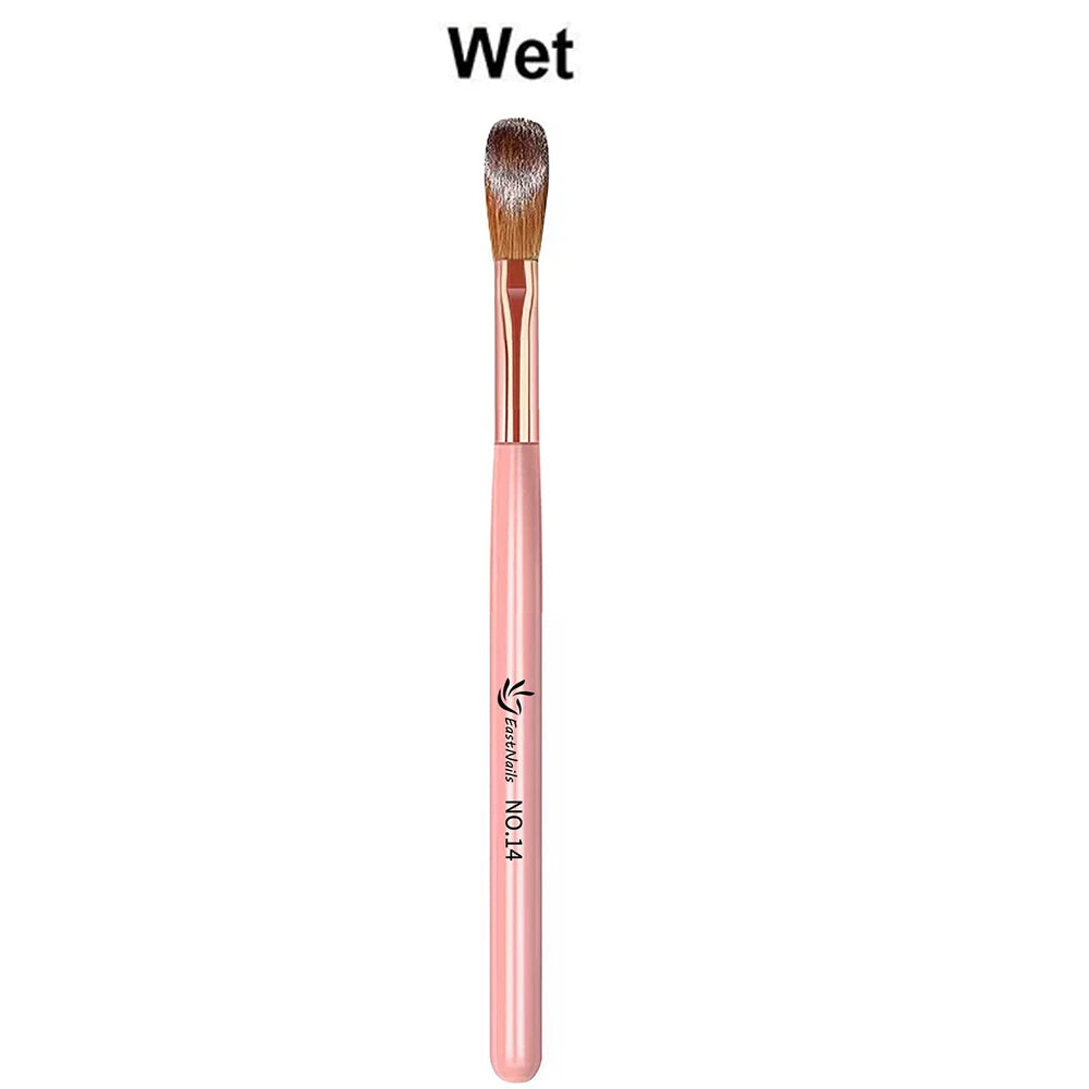 Pinceles para manicura y pedicura.