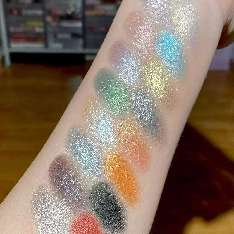 Paleta de Sombras Veronni Multicolor.