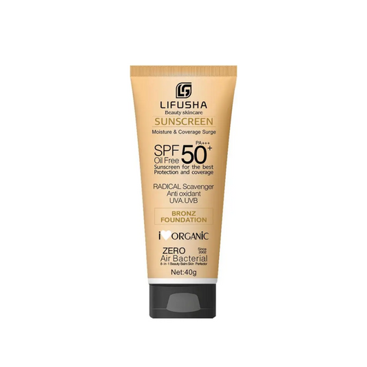 Protector solar SPF50+ con antioxidantes.